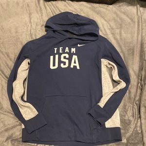 Nike Team USA hoodie. Girls size Large.